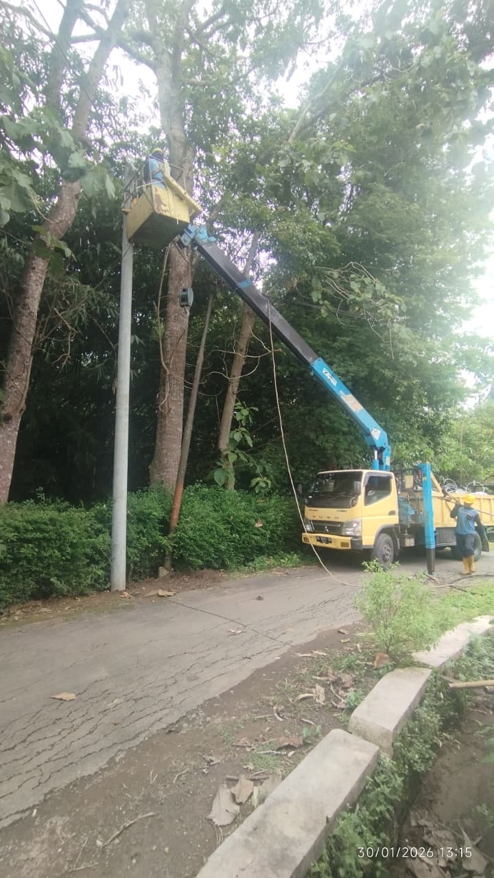 Impian Warga Terwujud, RT 12 Padukuhan Kedunggalih Kini Nikmati Listrik PLN